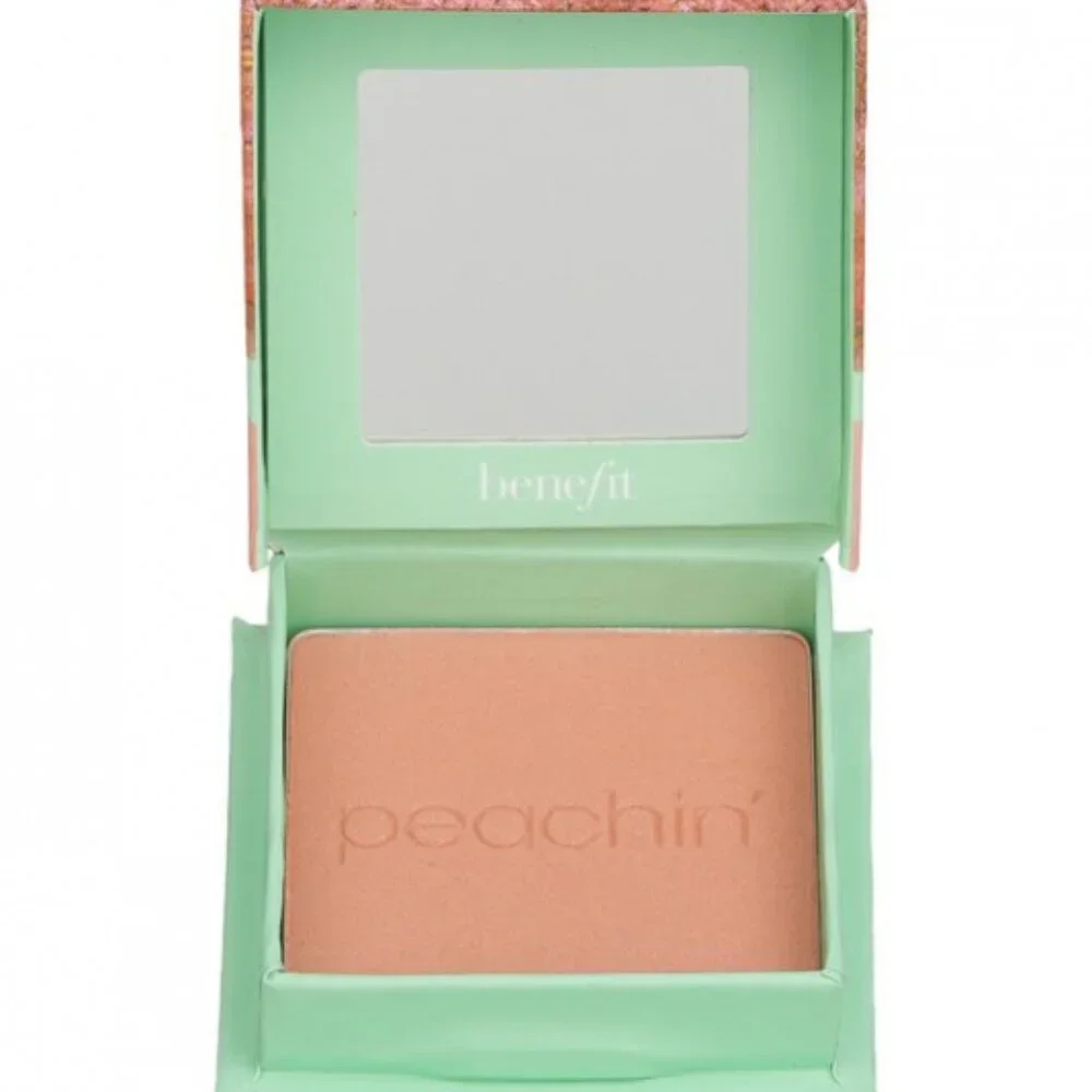 SALE! ✅ Benefit #PEACHIN Silky-Soft Powder Blush ✨ NEW IN BOX